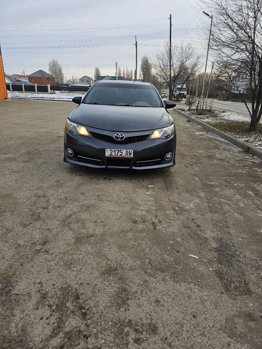 Продам машину камри 50