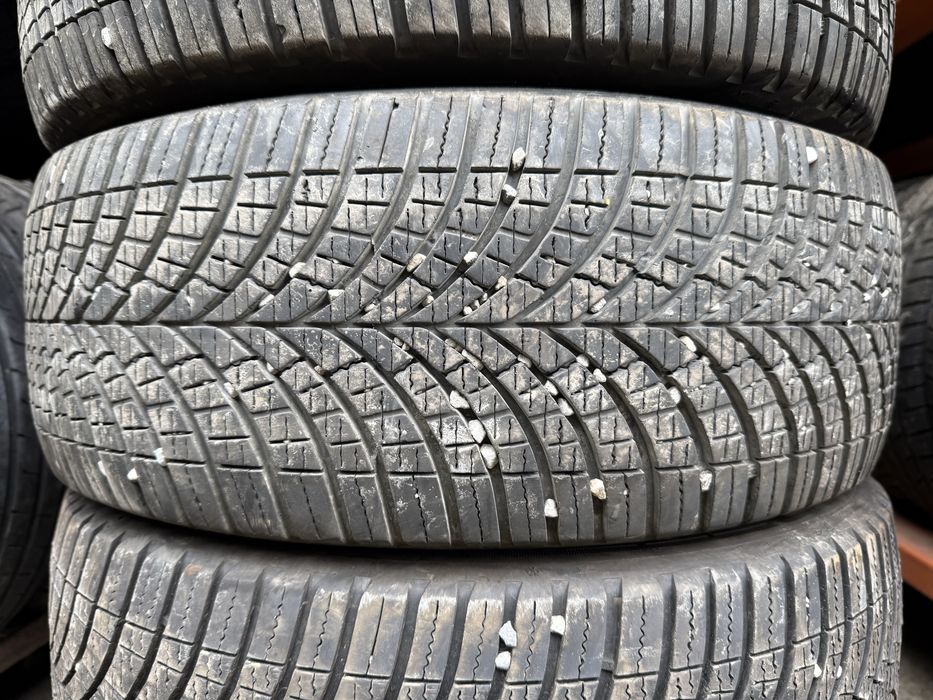 Anvelope 225/55/17C Goodyear