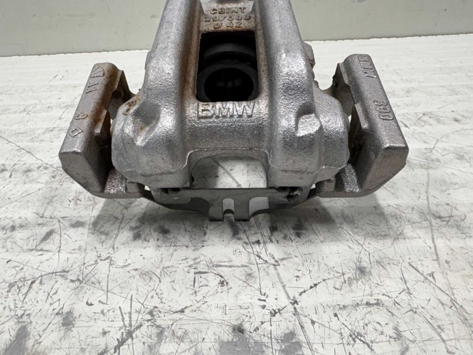 Заден Ляв Спирачен Апарат За БМВ Ф20 Ф22 Ф30 Ф32 6850857 6850860 BMW F20 F22 F30 F32
