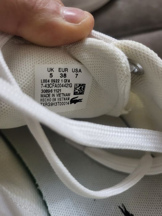 Продам кеды lacoste