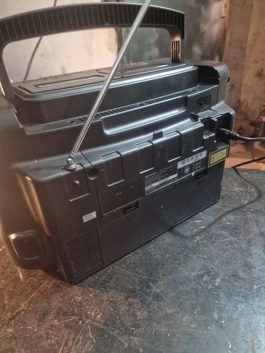 Касетофон  SHARP