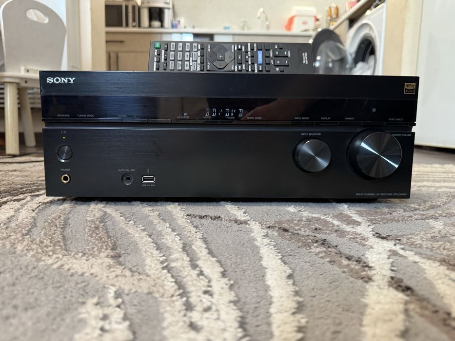 Sony STR-DH550 5.2 канален