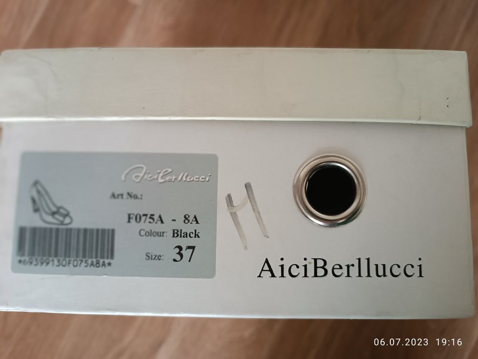 Продам туфли, натуральная кожа!