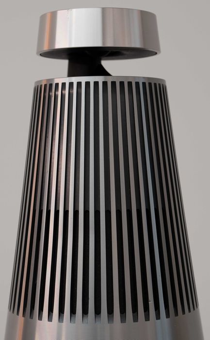 Bang&Olufsen BeoSound 2 (Boxa bluetooth)