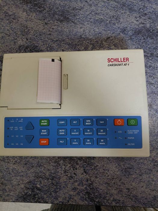 ЕКГ апарат Schiller Cardiovit AT-1 – Отлично състояние