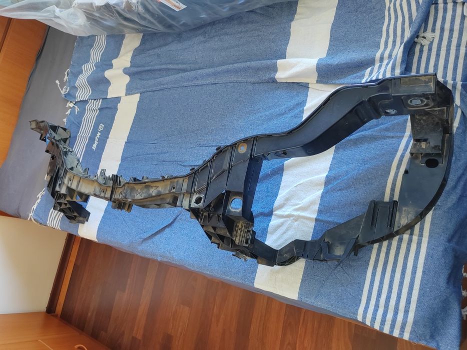 Trager ford focus mk3 turnier 2.0 2012 OE FORD