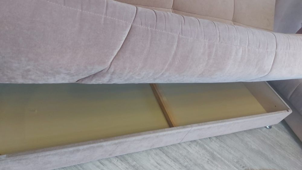 Диван модульный 2 шт, в отличном состоянии