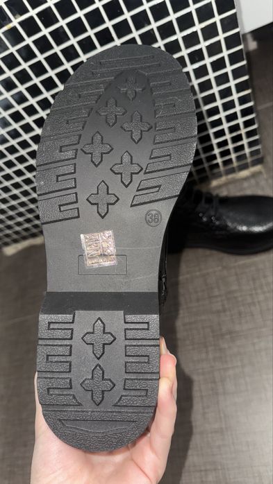 Нови зимни обувки