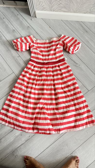 Платье в полоску