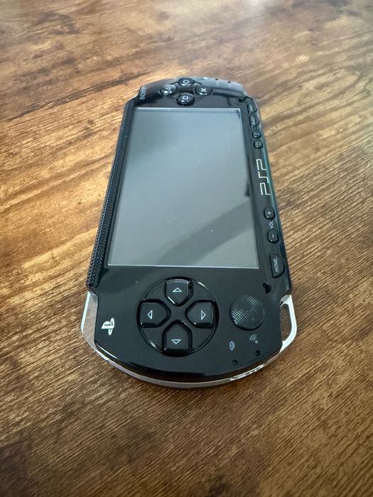 PSP 1000 modat cu ARK-4 – peste 500 de jocuri incluse - București