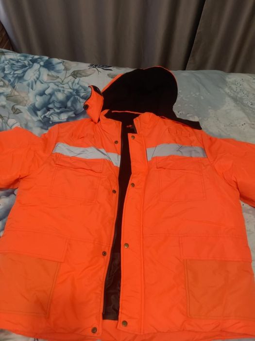 Продам спецодежду зимнюю