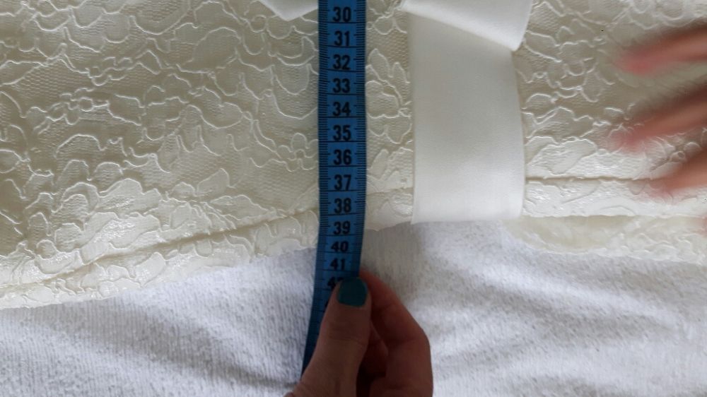 Rochie de mireasa tip sirena