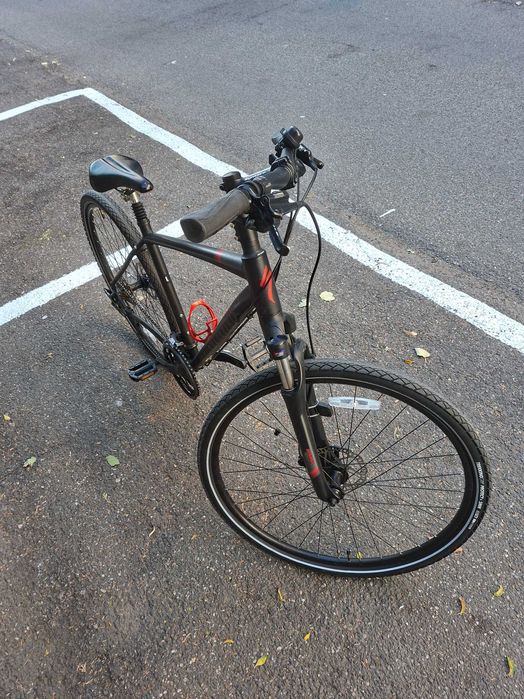vand bicicleta Specialized, cadru marimea L, roti pe 28