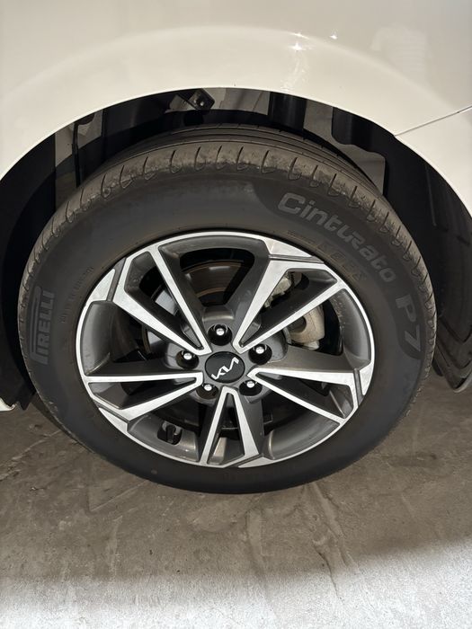 Pirelli Cinurato P7 205/55/16