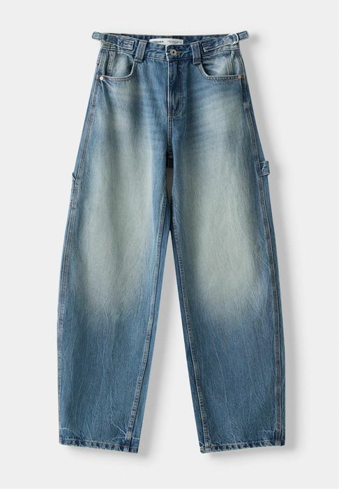 Джинсы Bershka широкие с пряжками