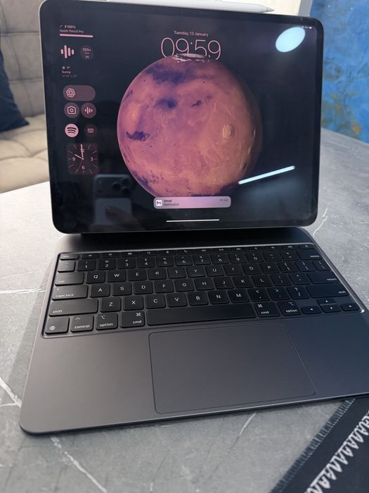 Ipad M4 512GB 13 tali, 13 dyum, keyboard YO’Q, apple pencil pro 2