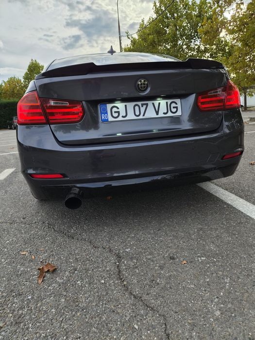 BMW Seria 3 2012 — imagine 3