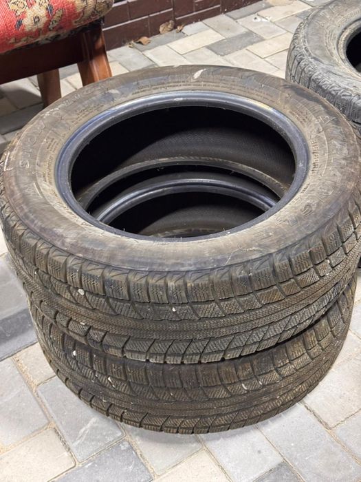 Продам шины 4 шт