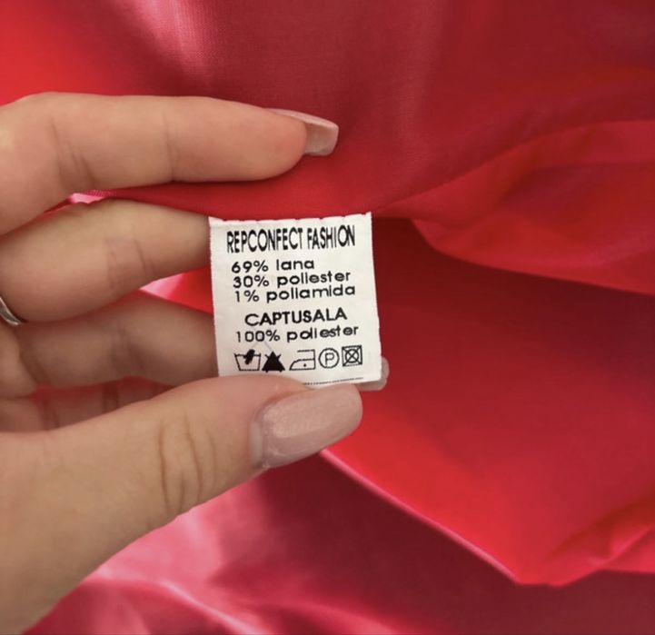 Palton din stofă cu conținut de lână și poliester