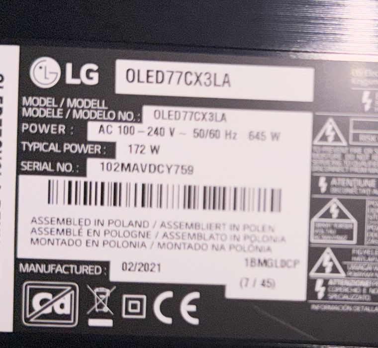 Продавам Олед тв LG OLED77CX3LA