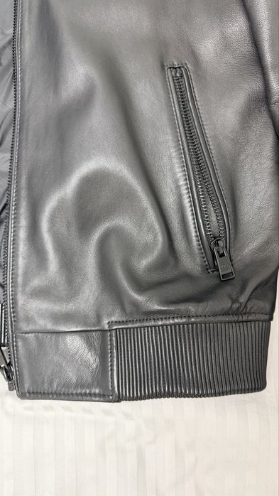 Мужская кожанная куртка-Бомбер