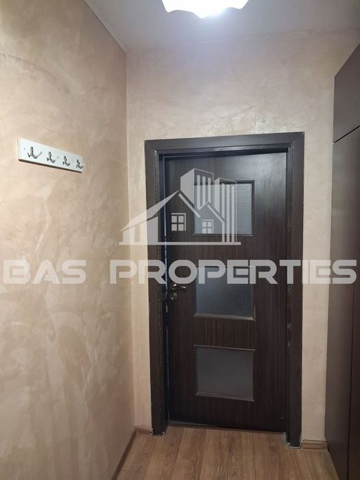 Продава се Тристаен апартамент в София, Полигона - 65 кв.м за 2924 €/кв.м - Снимка #8