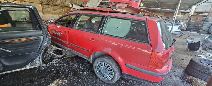 Pompa ABS     8E0 614 111 AR Volkswagen VW Passat B5