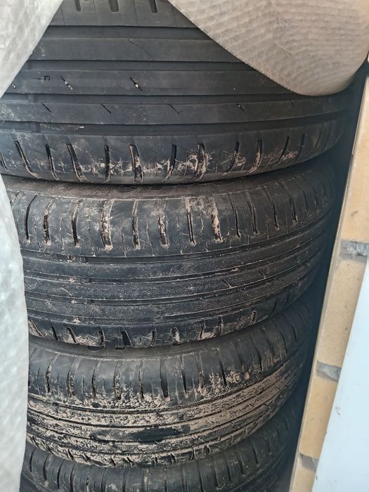 Продам шины 195/65/R15