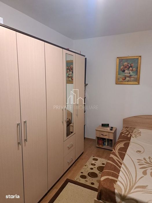 Apartament 3 Camere Mobilat De Vanzare, Str Petru Dobra, Dambu