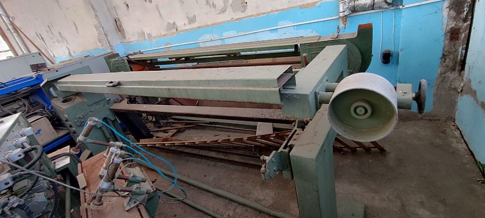 лентови шлайфове единият е на 2500мм.цена другия е на 3000мм