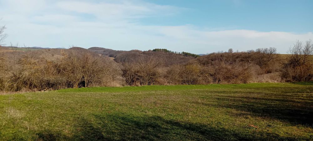 Продава се Парцел в Варна, Базар Левски - 1380 кв.м за 3 €/кв.м - Снимка #1