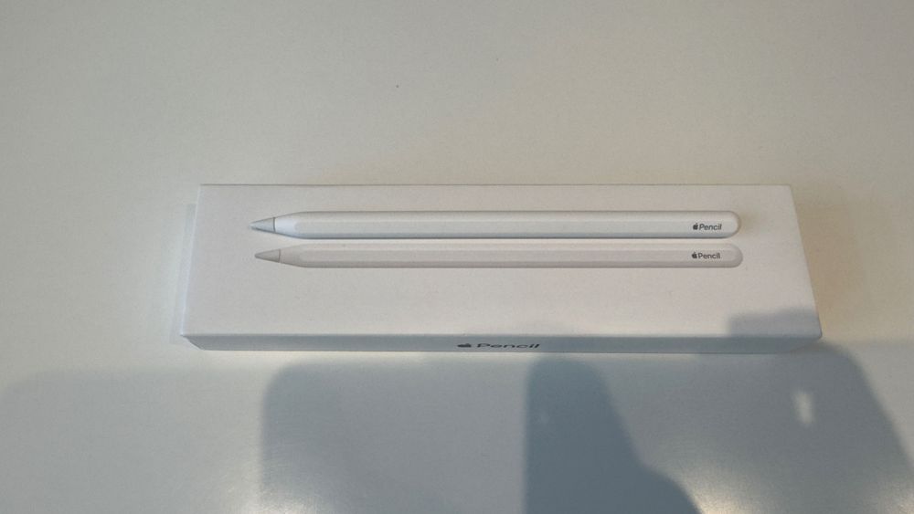 Apple iPad 5th M1, 64GB, Wi-fi + Pencil gen. 2 + Combo Touch