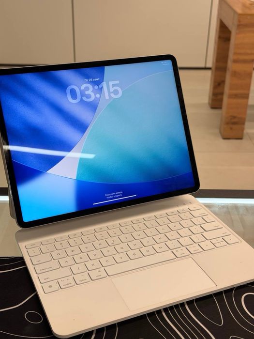iPad Pro 12.9” | 6-gen | 256 GB