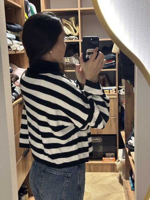 Женский свитер