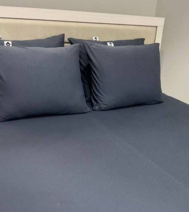 Трикотажные простыни на резинке