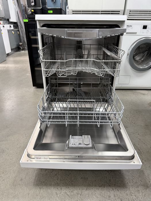 Съдомиялна машина BOSCH Super Silence