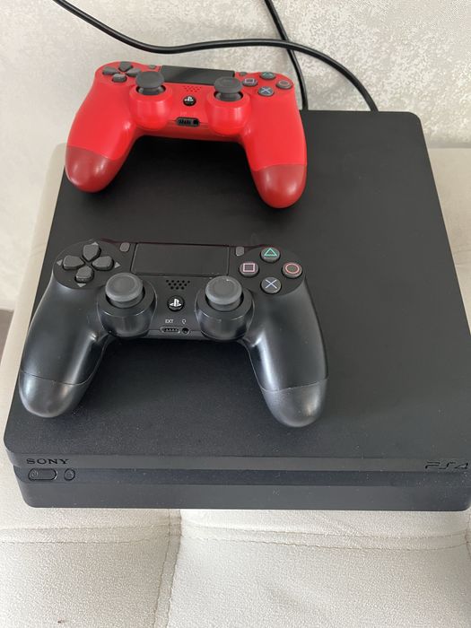 Ps 4  продам пс4