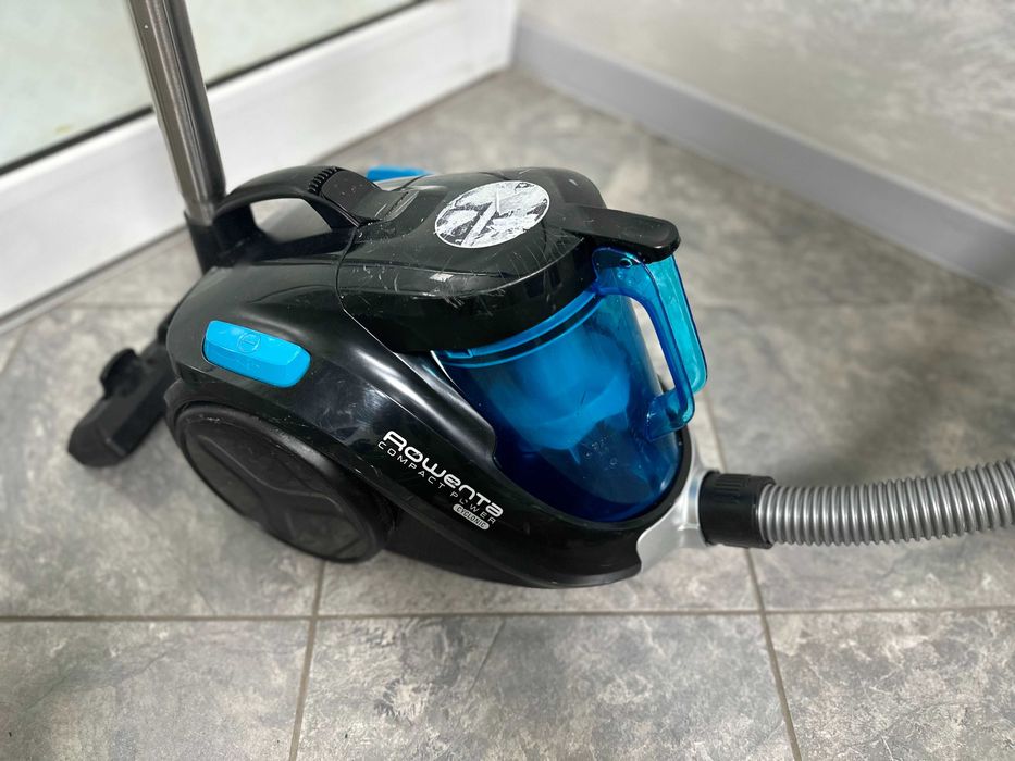 Прахосмукачка без торба ROWENTA COMPACT POWER CYCLONIC RO3731EA 1.50 L