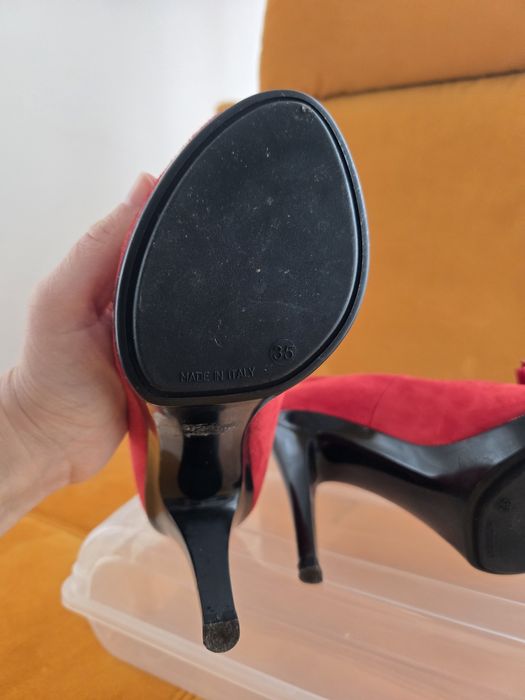 Pantofi Benvenuti - decupati cu platforma