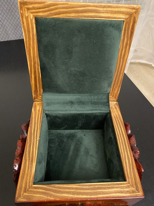 Шкаулка для украшений