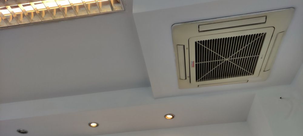 Дава се под наем Магазин в Пловдив, Каменица 1 - 35 кв.м за 797.64 € - Снимка #14