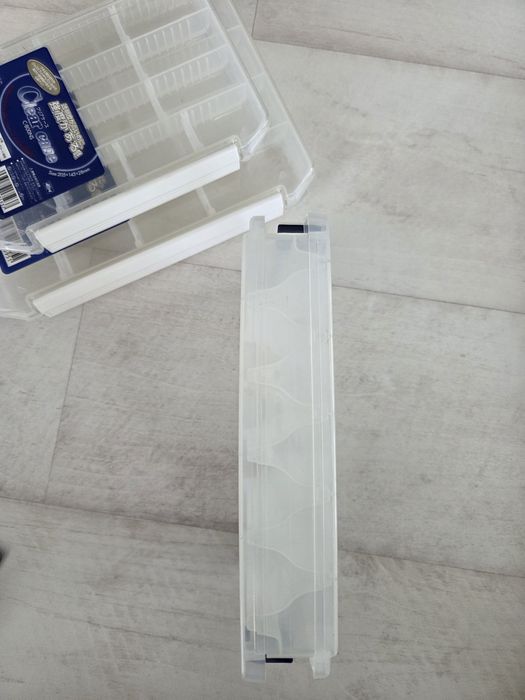 Cutii Meiho clear case