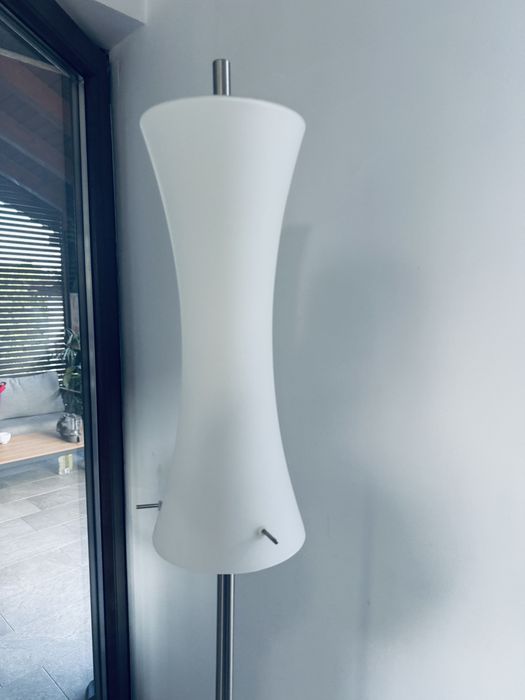 Lampadar superb