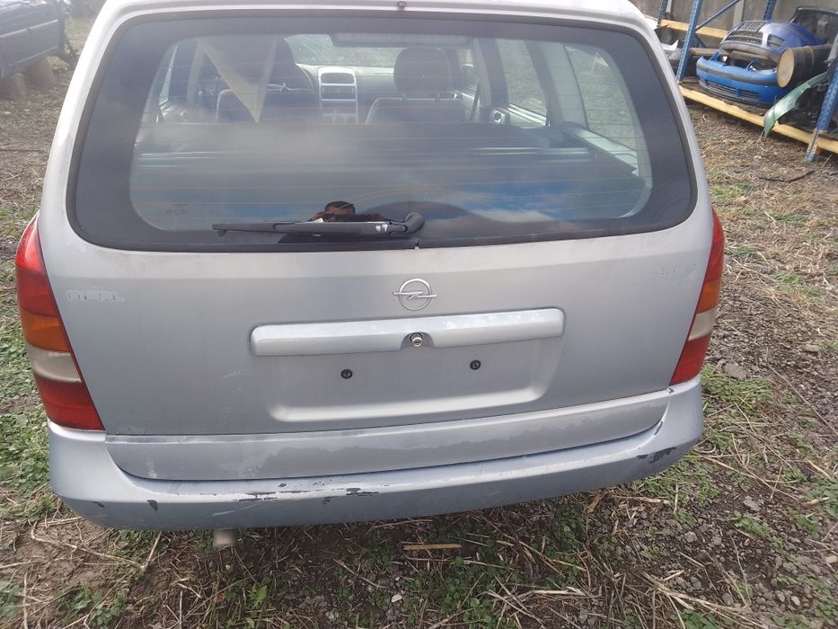 Dezmembrez Opel Astra g 1.7 Dti Anul 2001