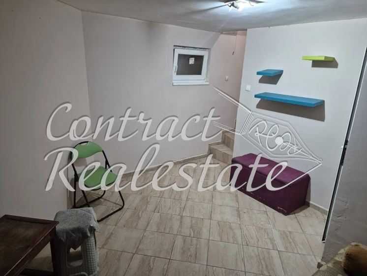 Двустаен Обзведен Колхозен пазар !