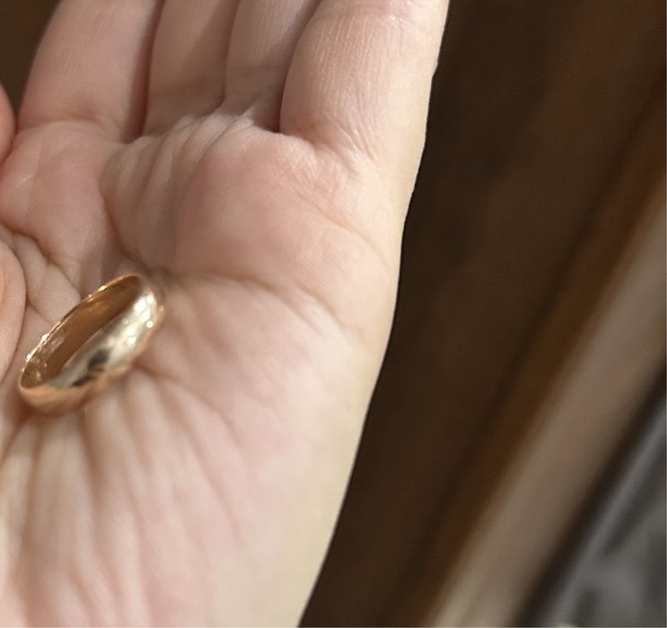 Алтын сақина 585 (обручалный) сатылады