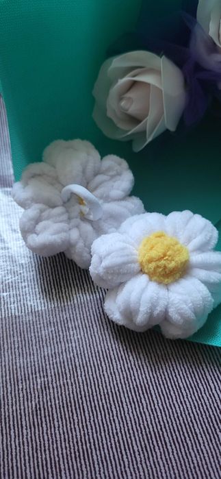 Резинка для волос "Ромашка"