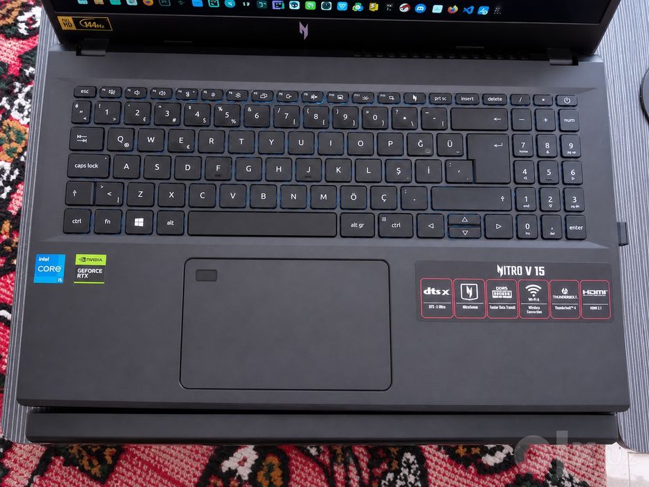 Acer Nitro V 15 Gaming — i5 13-avlod, RTX 2050