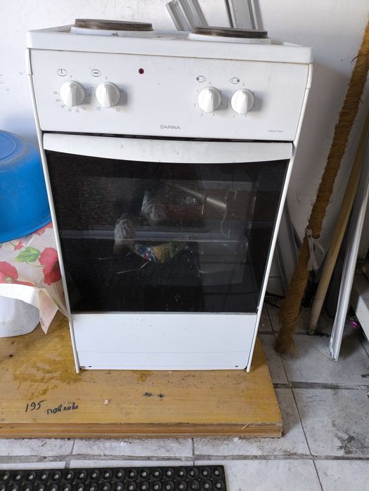 Электроплита продам