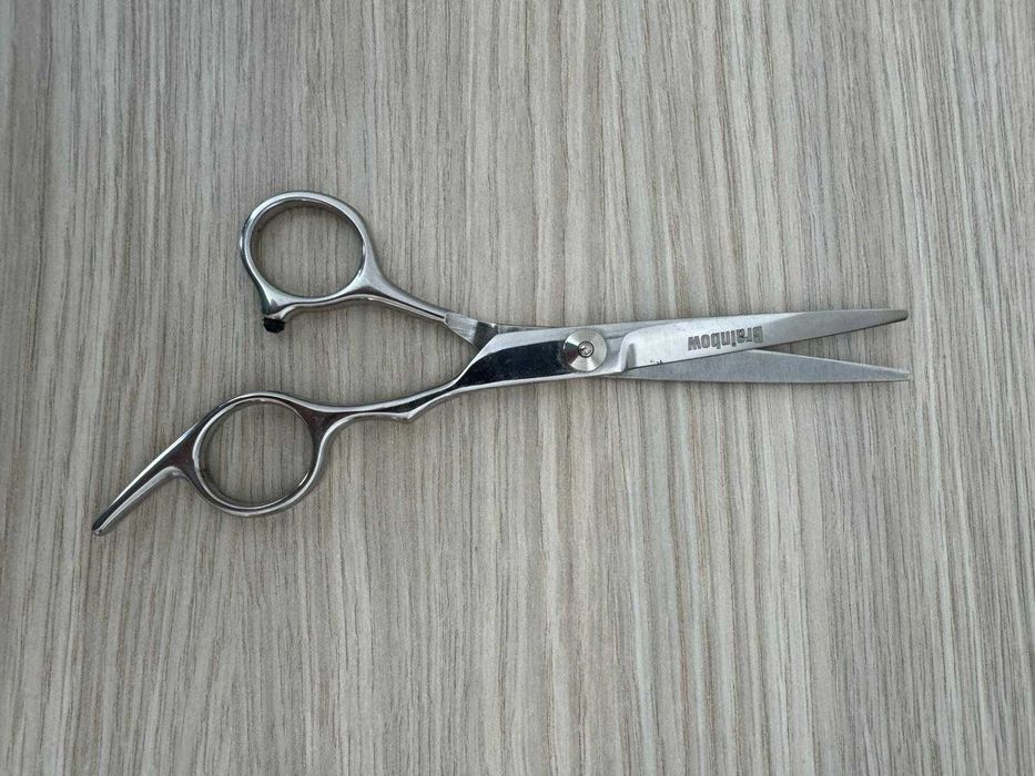 Set 2 foarfece de tuns si filat,otel inoxidabil,usoare,ergonomice + pieptene